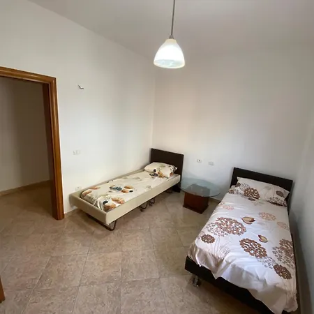 Ravanelo Vlorë
