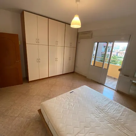 Apartment Ravanelo Vlore